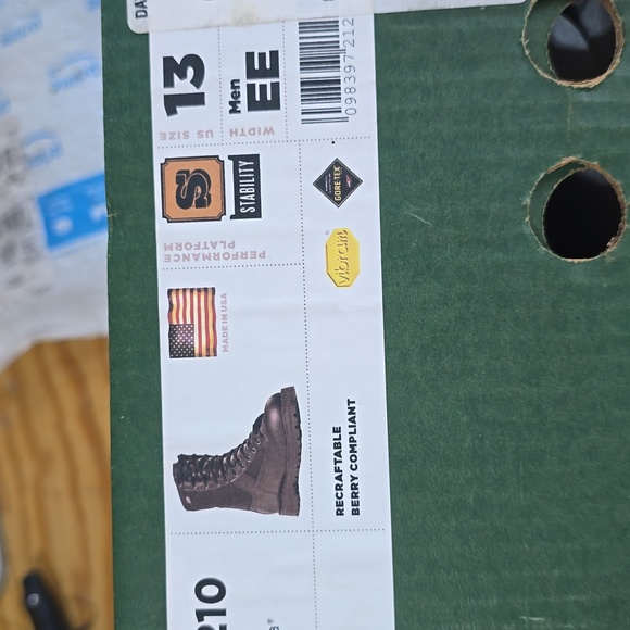 Danner Acadia boots - Picture 2 of 7